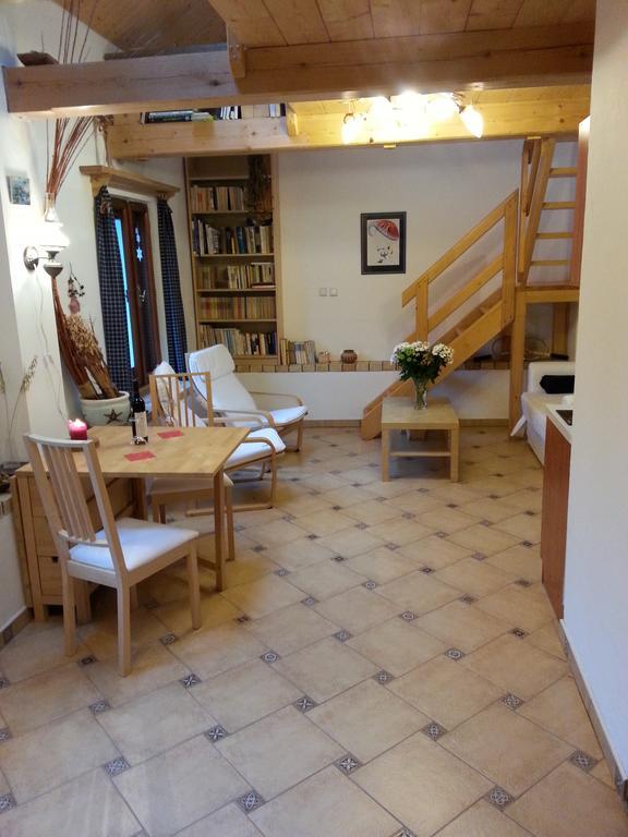Apartman Kratka Pokój zdjęcie